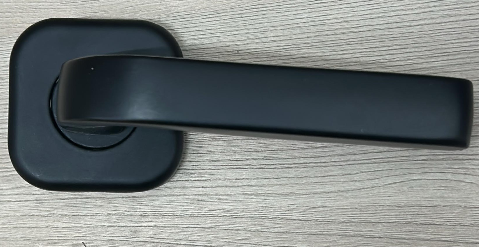 картинка Ручки дверные HANDLE OF A DOOR Black Handle от магазина ТНП