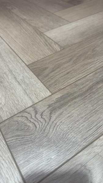 картинка Ламинат STRONG HDF 2823R  606*101*8MM фаска (32шт*0,0612=1.959м2) от магазина ТНП