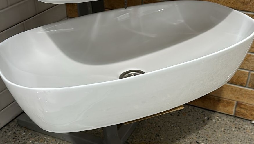 картинка Glossy White Art Basin/ Глянцевая белая художественная раковина  KZ505 600*380*140 от магазина ТНП