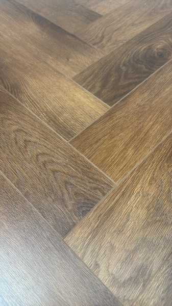 картинка Ламинат STRONG HDF 7823R  606*101*8MM фаска (32шт*0,0612=1.959м2) от магазина ТНП