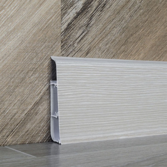 картинка Плинтус напольный 100мм 2,2м "Деконика", 255 Ясень бьянко от магазина ТНП